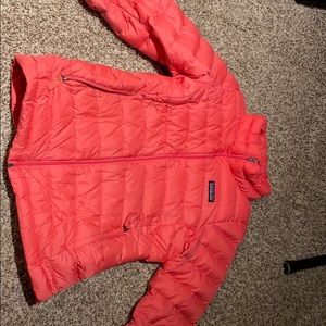 Kids peach Patagonia coat